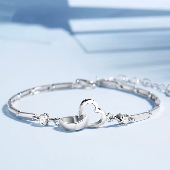 💝925 Sterling Silver Double Heart Bracelet 💝 - Picture 3 of 6